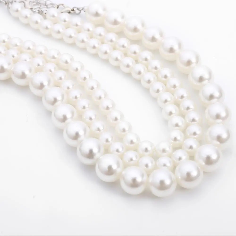Choker z imitacji pereł