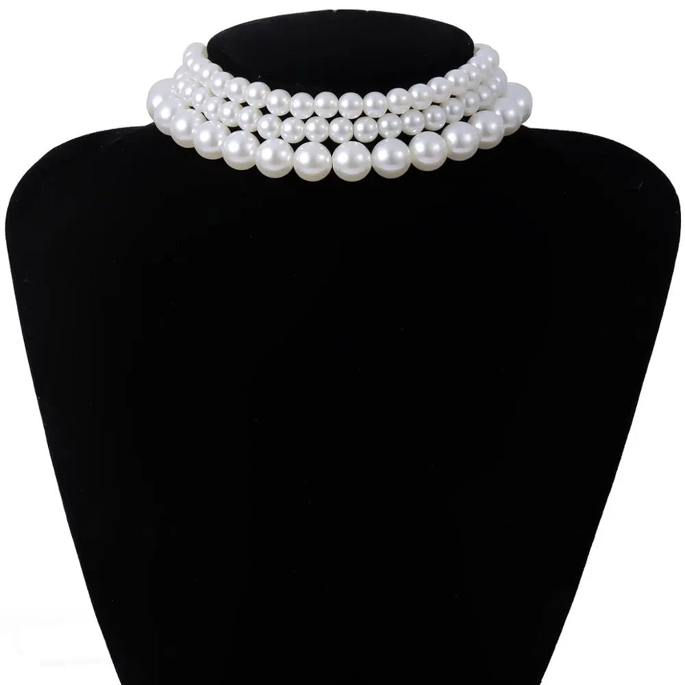 Choker z imitacji pereł