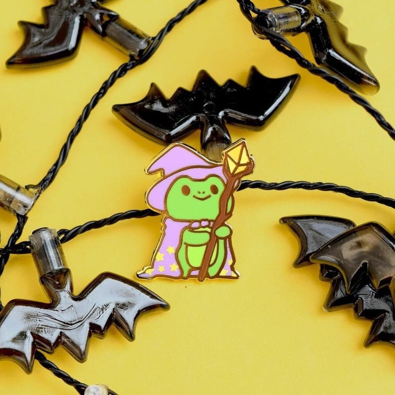 Przypinka - żabka czarodziej
