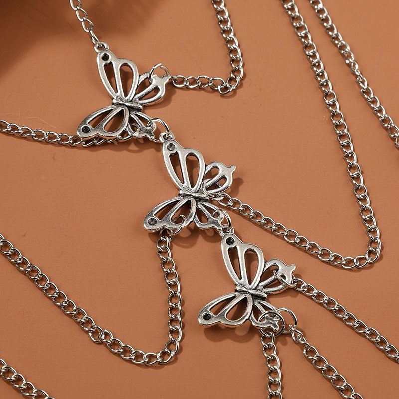Łańcuszek na udo z motywem motyli