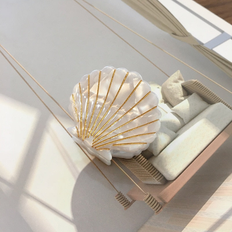 Spinka do włosów w kształcie muszelki