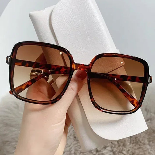 Damskie okulary przeciwsłoneczne oversize
