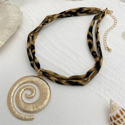 Choker ze spiralą