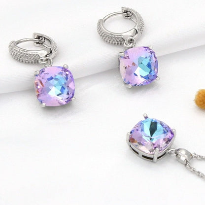 Komplet biżuterii z kryształem