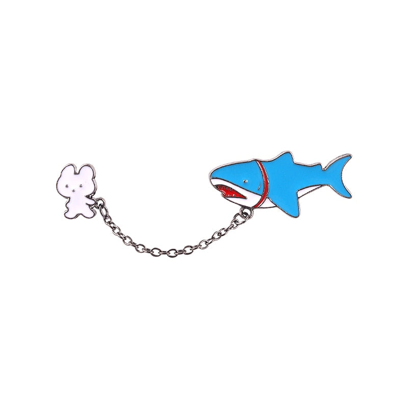 Przypinka z łańcuszkiem - rekin