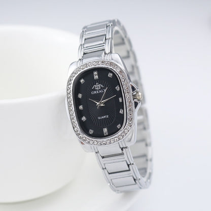 Elegancki zegarek ze zdobieniem z cyrkonii